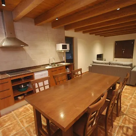 Torre Del Mig Appartement